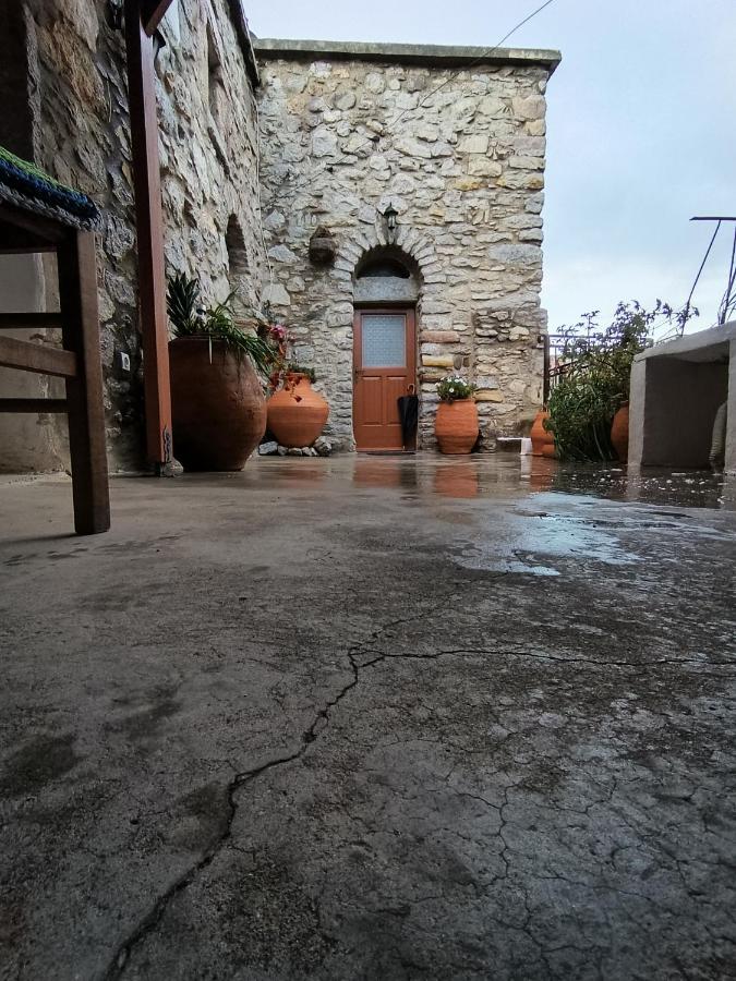Μεστα - Πλατεια Villa Mesta Bagian luar foto