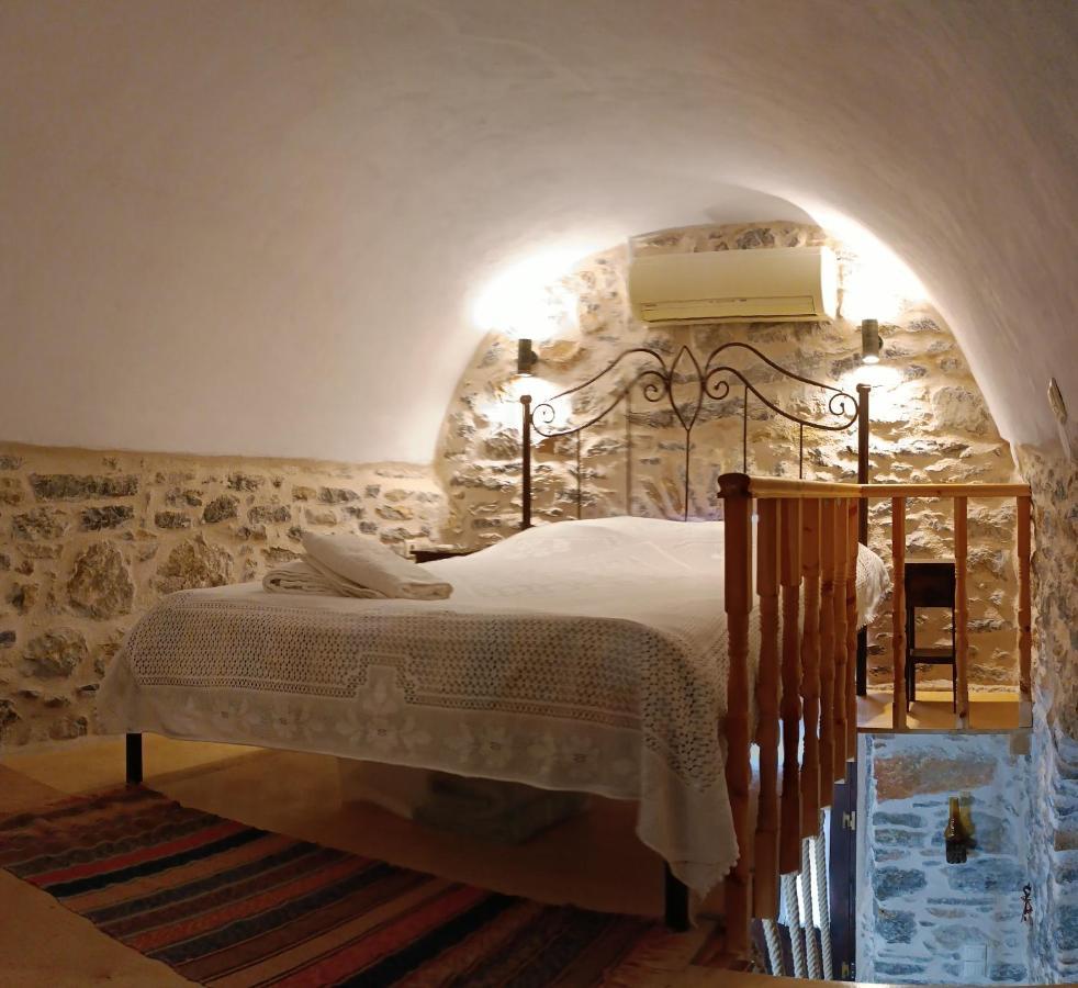 Μεστα - Πλατεια Villa Mesta Bagian luar foto