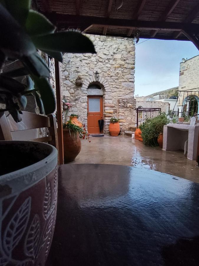 Μεστα - Πλατεια Villa Mesta Bagian luar foto